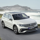 Tiguan Allspace, la 7 posti Volkswagen alza l'asticella. Più hi-tech con nuova gamma motori, fari IQ.Light e Travel Assist