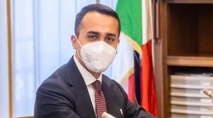 Reddito di cittadinanza e bonus, quanto ci sono costati i Cinque stelle al governo. Una cifra sconvolgente