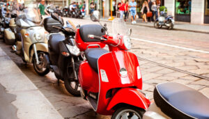 Milano, al via gli incentivi per moto e scooter elettrici - Virgilio Motori