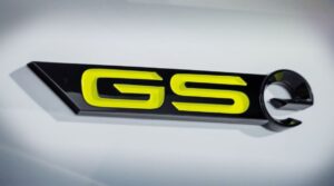 Opel GSe, torna la sigla delle sportive ma in chiave elettrificata - Auto.it