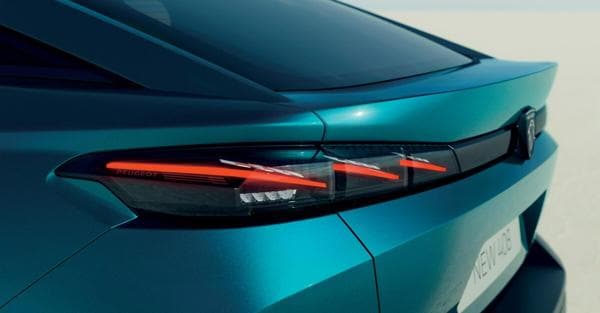Peugeot 408, al via le vendite con la First Edition ibrida plug-in - Il Sole 24 ORE