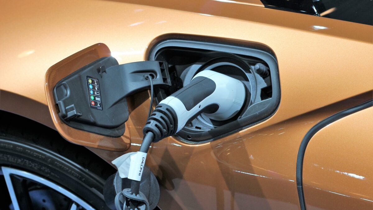 Ecobonus: dal 2 novembre nuovi incentivi per le auto non inquinanti - RaiNews - NEWS110