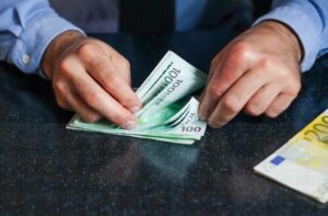 I bonus, aiuti e agevolazioni previsti per gli stranieri in Italia sia con ... - Business Online