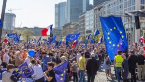 Superbonus, il conto per lo Stato salito a 120 miliardi (2 mila euro per ogni italiano) - Corriere della Sera
