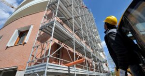 Ecobonus, la truffa più grande di sempre scoperta in Campania: sequestrati 1,7 miliardi - Il Fatto Quotidiano