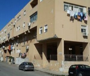 'No al codice degli appalti e alla revisione del Superbonus': manifestazione dei sindacati allo Zen - Virgilio