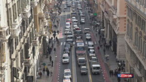 Stop Superbonus: da Roma a Genova proteste contro il blocco della ... - TGCOM