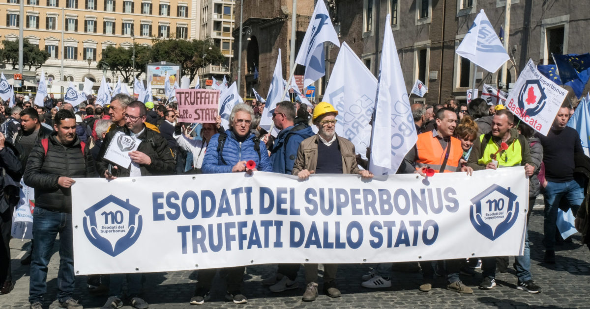 Superbonus, la mannaia del governo: raccontate al "Fatto" le vostre paure - Il Fatto Quotidiano
