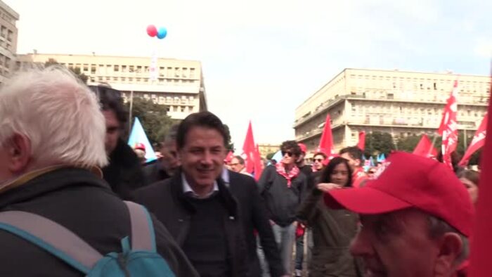 Superbonus, Conte: "Contrastare blocco crediti voluto dal governo ... - Agenzia ANSA