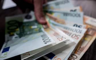 soldi Euro banknote