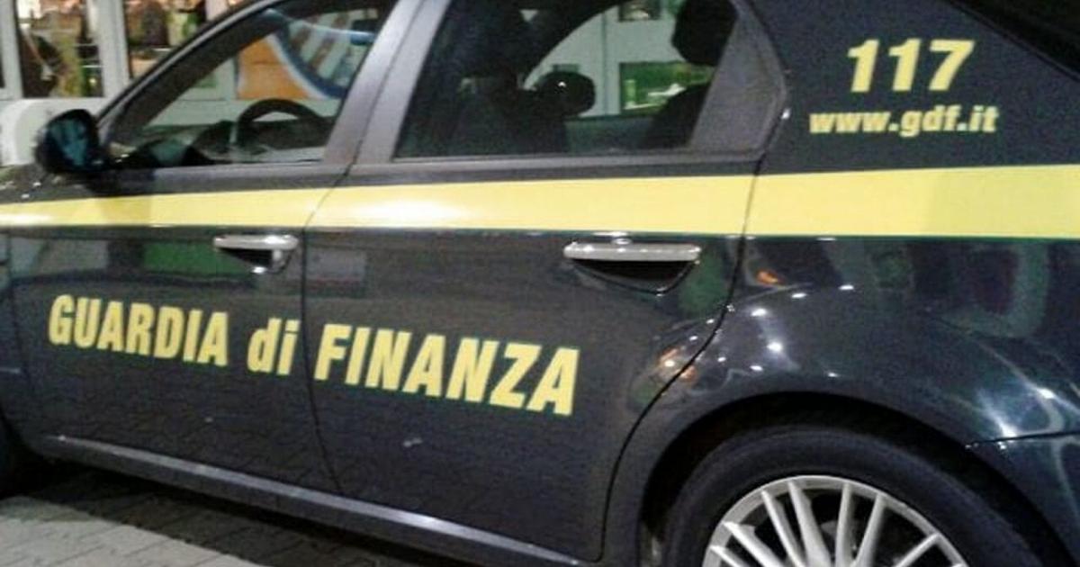 Truffa a Bari per i bonus edilizi, sequestrati beni per 40 milioni di euro