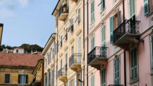 NESSUNA PROROGA PER IL SUPERBONUS, ARRIVA IL "BOLLINO BLU" PER LA CESSIONE DEL CREDITO - TECNICI & PROFESSIONE