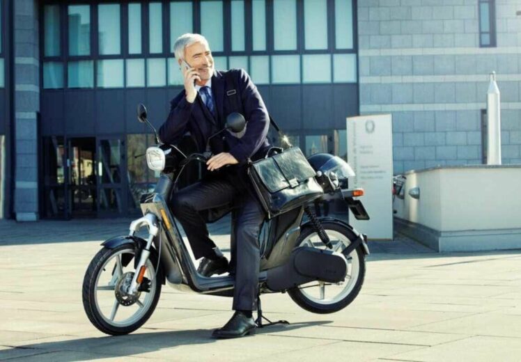 Ancora niente fondi, ma a settembre continua la crescita del mercato moto elettriche - News - Moto.it