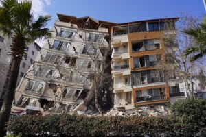 Chi paga i danni alla casa in caso di terremoto?