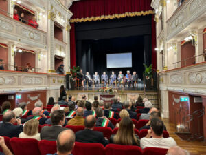 Ricostruzione post sisma Marche: inaugurato il teatro comunale di Caldarola - Marche Notizie