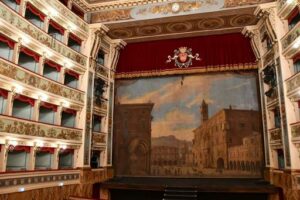 Ascoli, "I bonus edilizi in condominio" convegno al Ventidio Basso - AGENZIA FOTOSPOT - IT