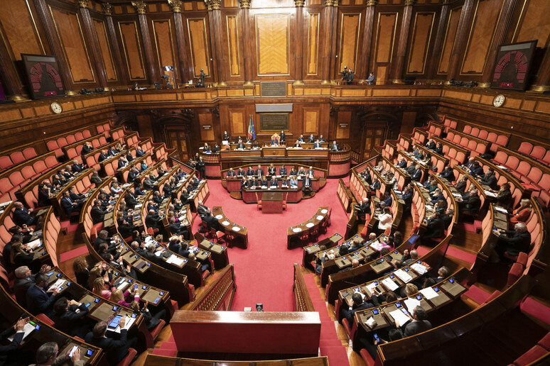 No al Sisma Bonus nei Campi Flegrei: la protesta dei sindaci e del deputato Caso - Pozzuoli 21