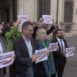 Campi Flegrei, flash-mob di Avs davanti a Palazzo Chigi per il sisma bonus - Italia - Ansa.it