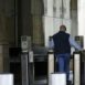 Statali, 580 euro in più per i dirigenti Pa: superbonus per i migliori. Ripartono le trattative per gli inferm - Il Messaggero